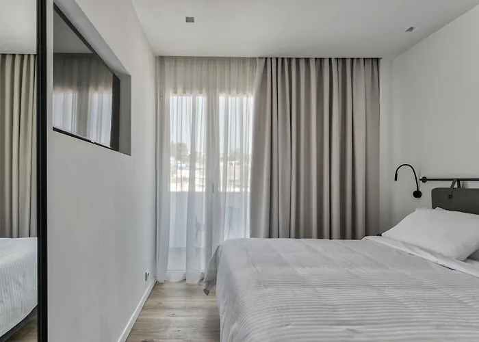 Bitzaro Boutique Hotel