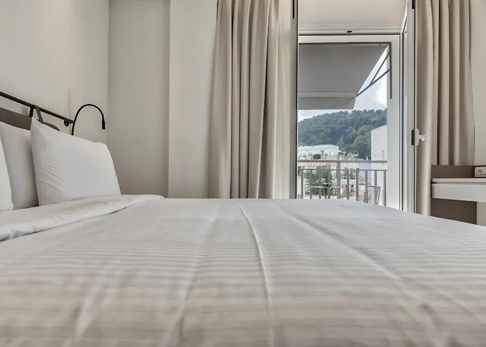 Bitzaro Boutique Hotel